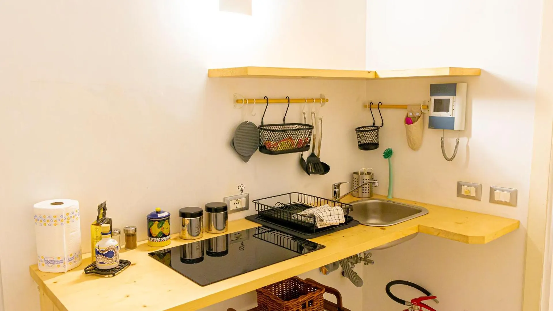 Berlingieri Suites Naples 0*,  Italy